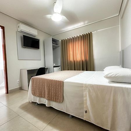 Hotel Milenio Ponte Nova Eksteriør billede